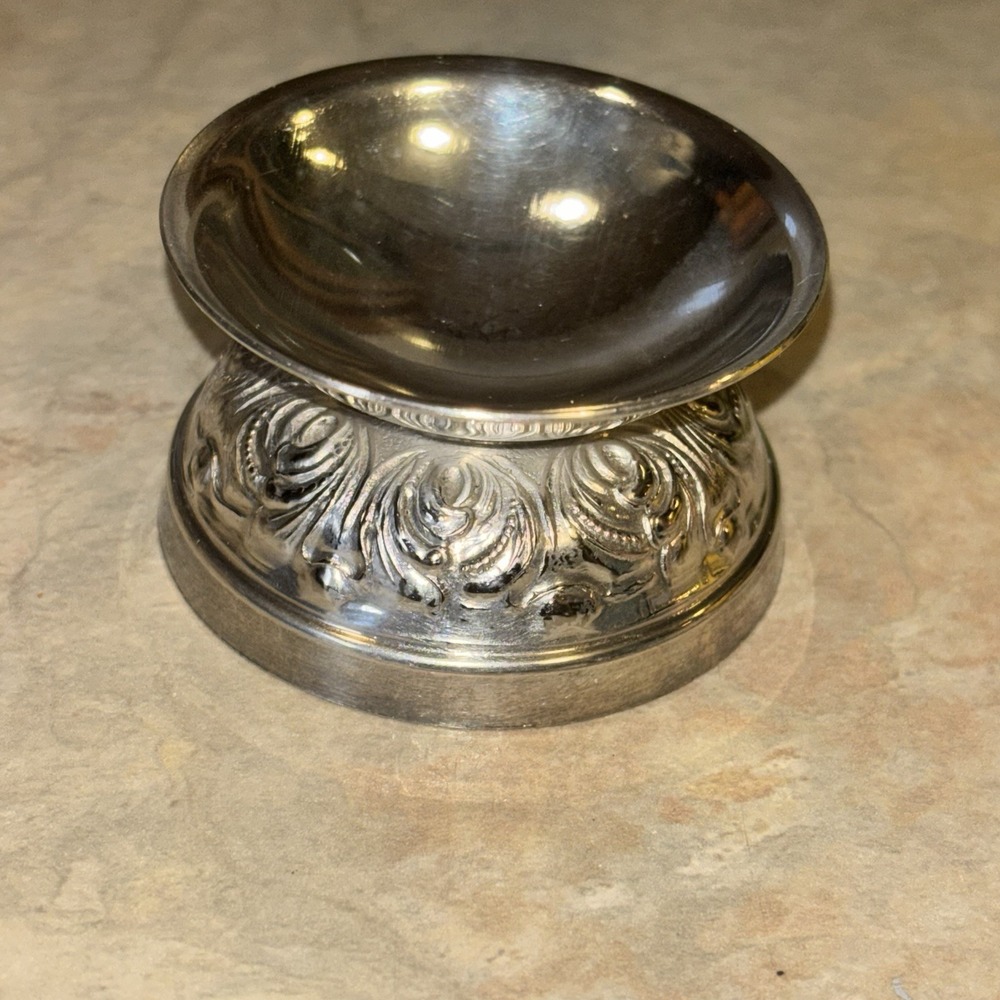 Vintage Waterford Crystal Annual Egg 1997 8th Edition On Silver Plated Stand - Picture 15 of 16